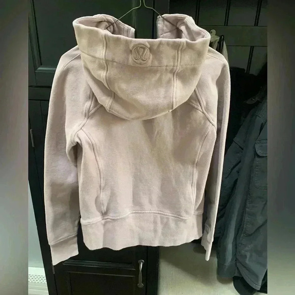 Lululemon on Woman’s Jacket size 4 - Picture 2 of 10